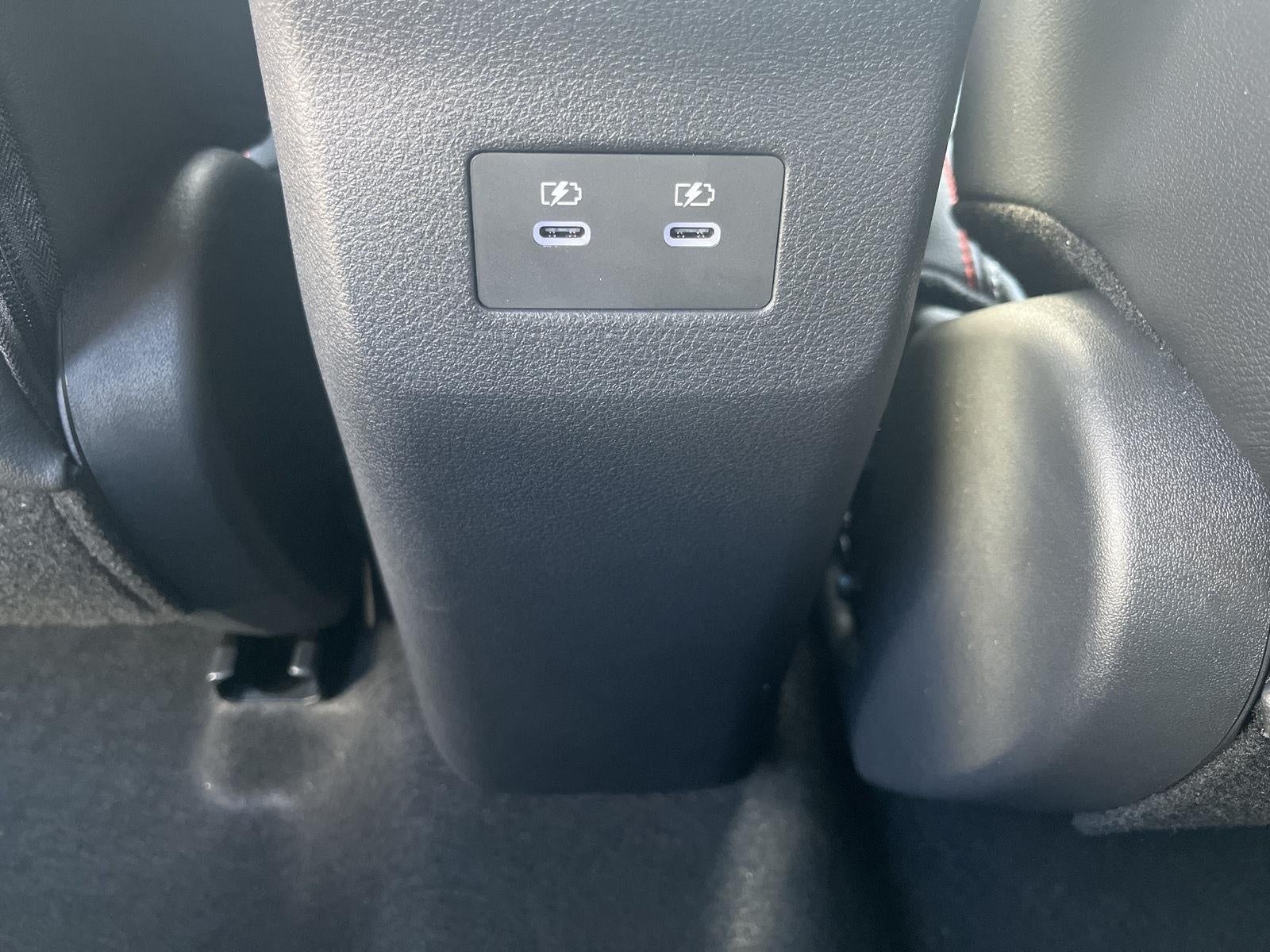 2026 Nissan Kicks SR AWD