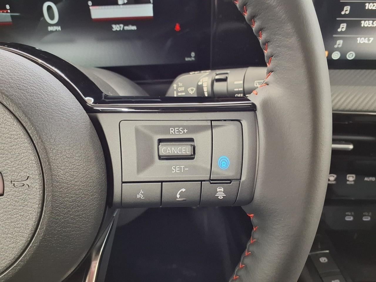 2026 Nissan Kicks SR AWD