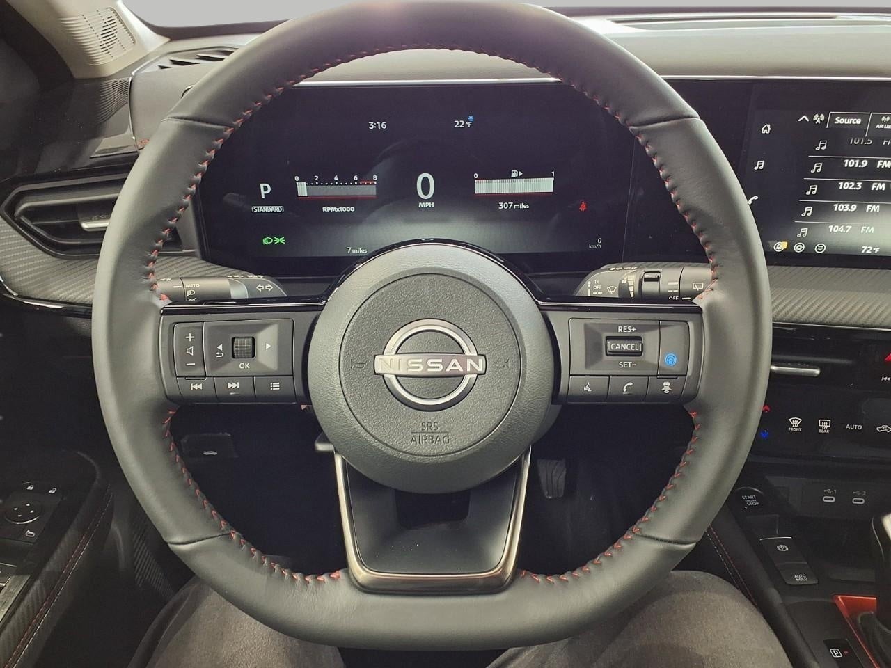 2026 Nissan Kicks SR AWD