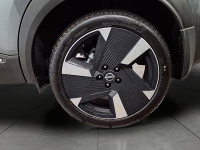 2026 Nissan Kicks SR AWD