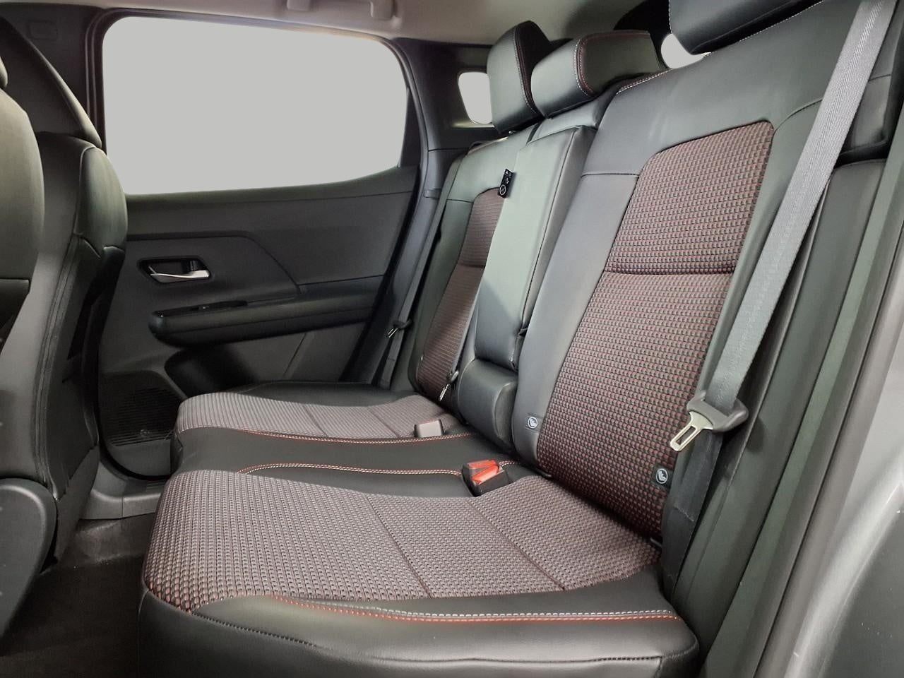 2026 Nissan Kicks SR AWD
