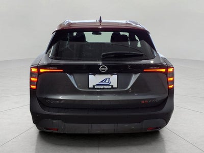 2026 Nissan Kicks SR