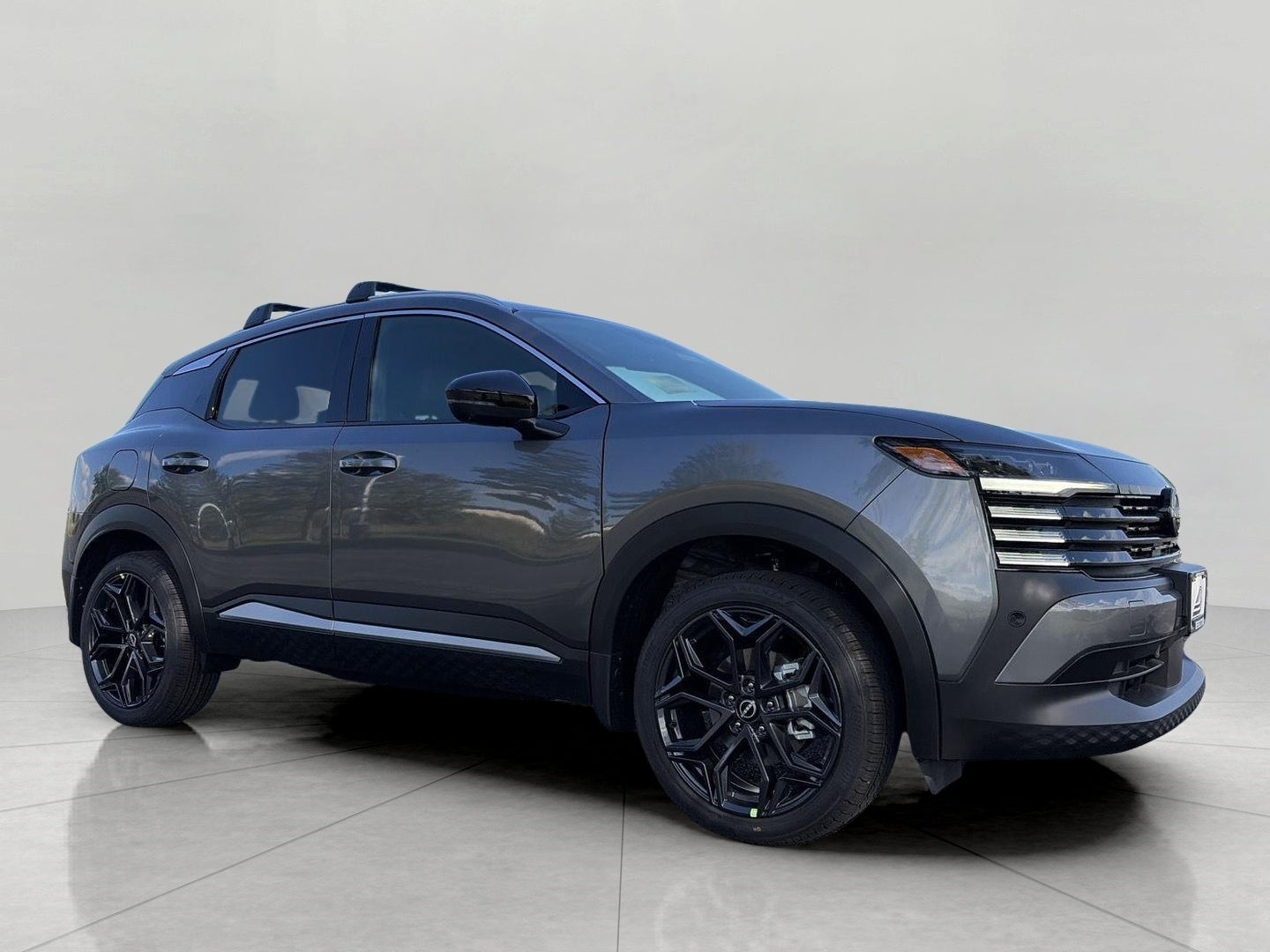 2027 Nissan KICKS SR