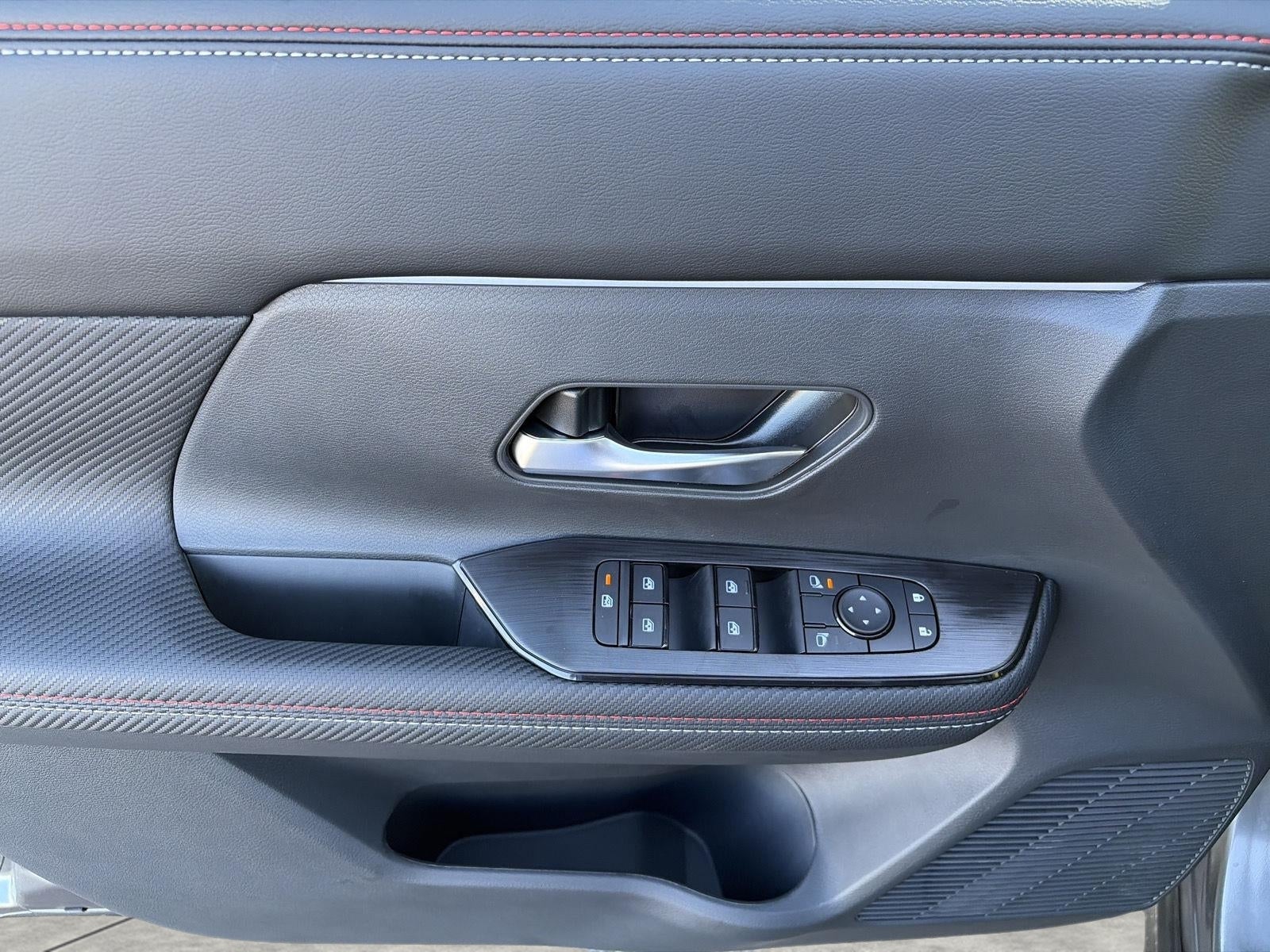 2027 Nissan Kicks SR AWD