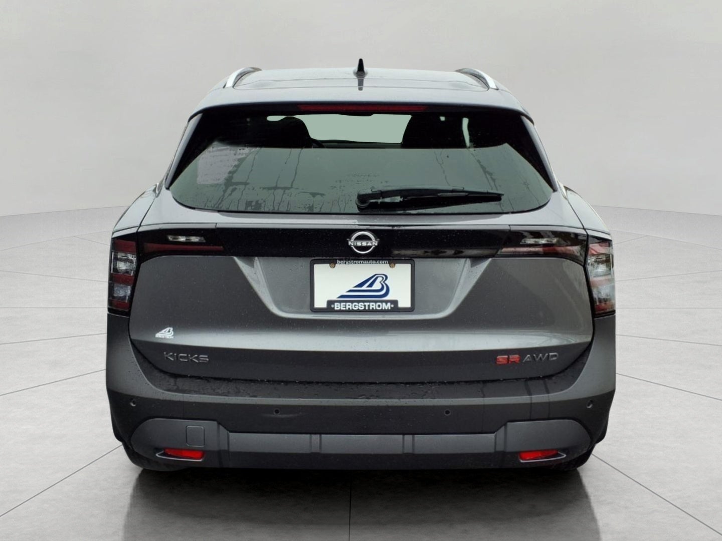 2026 Nissan Kicks SR AWD