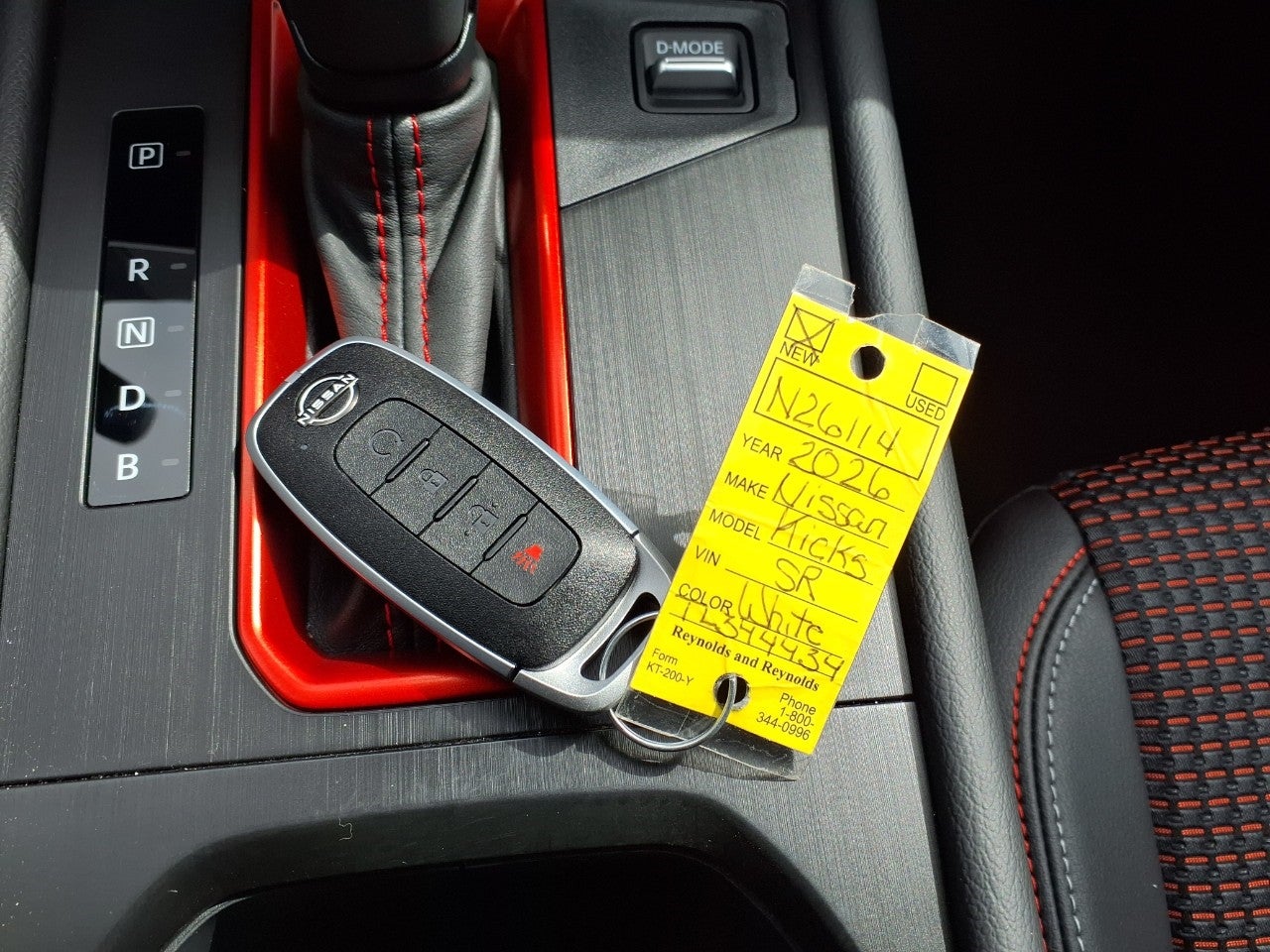 2026 Nissan Kicks SR