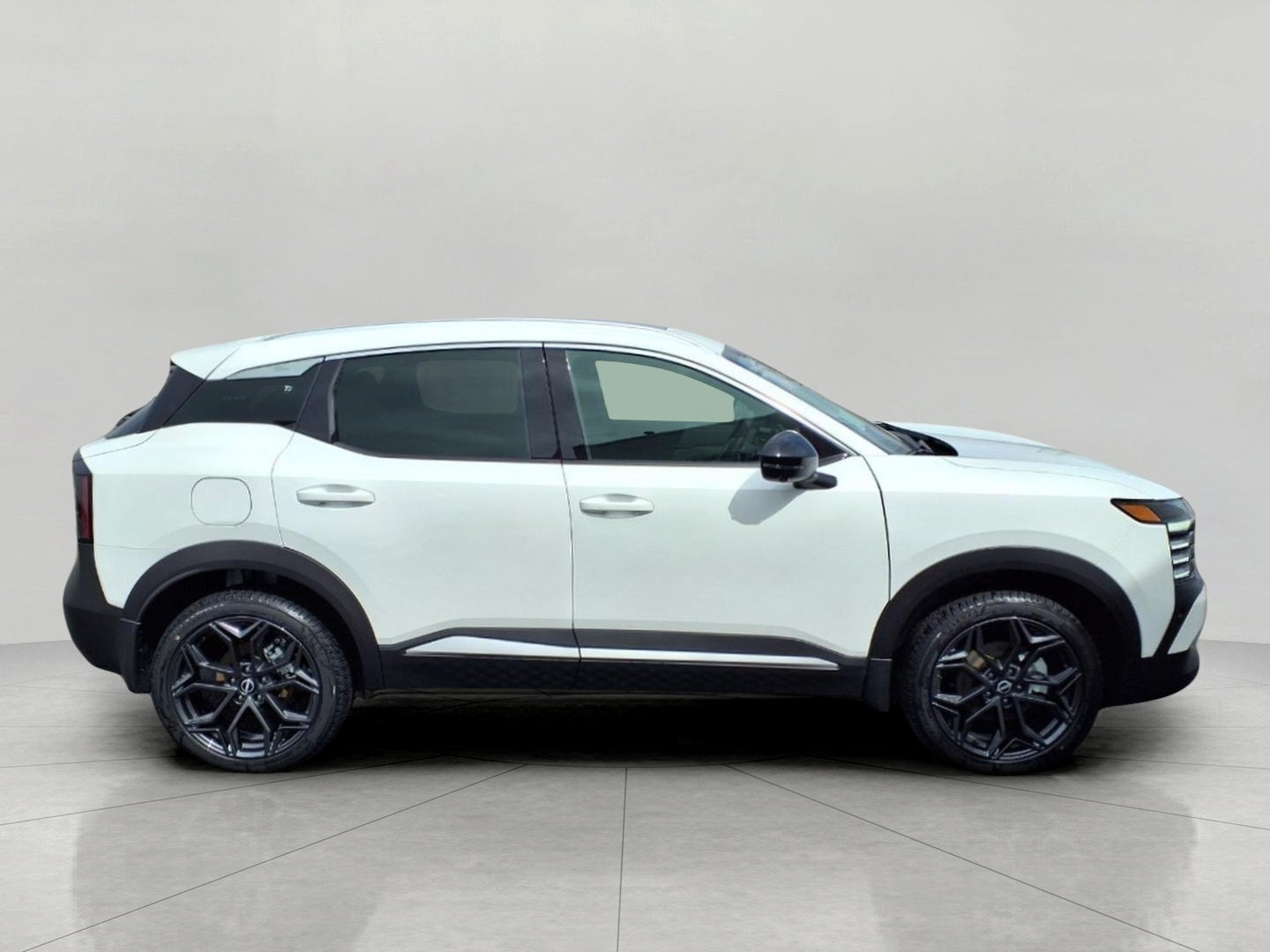 2026 Nissan Kicks SR AWD