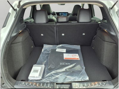 2026 Nissan Kicks SR AWD