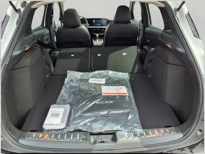 2026 Nissan Kicks SR AWD