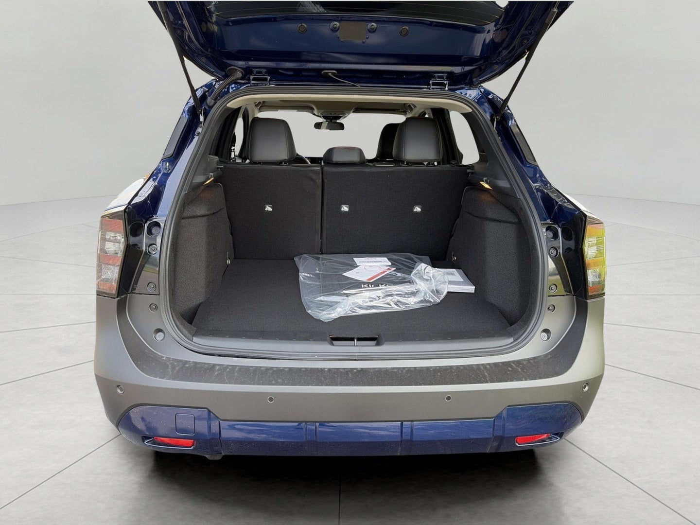 2026 Nissan Kicks SR AWD