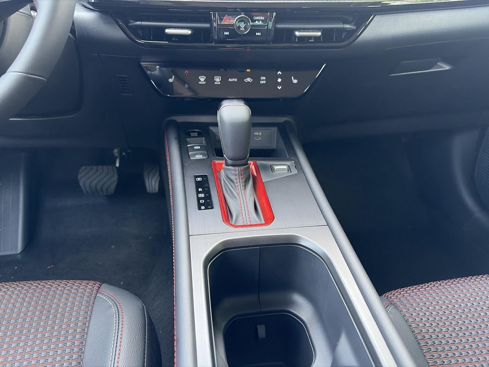 2026 Nissan Kicks SR AWD