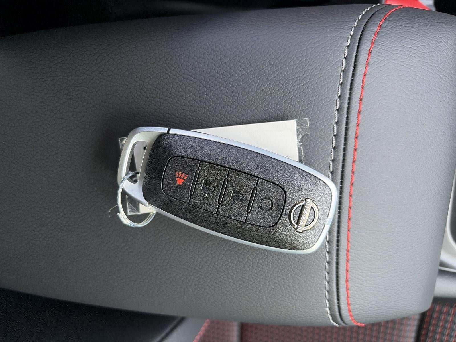 2026 Nissan Kicks SR AWD