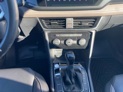 2024 Volkswagen Taos SEL 4MOTION
