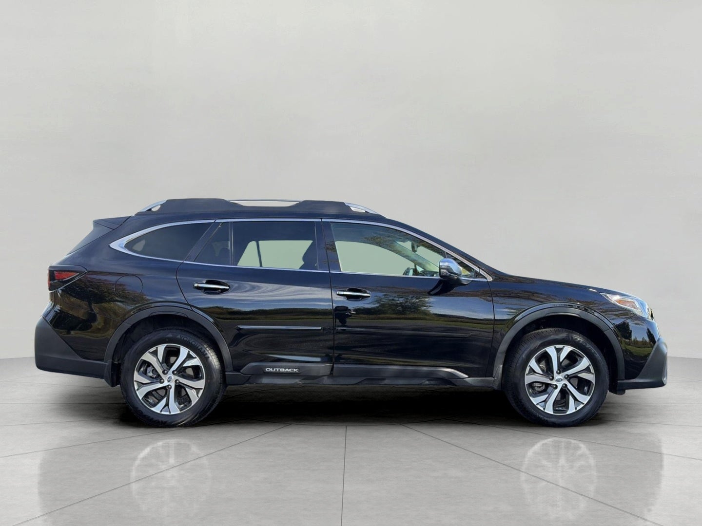 2022 Subaru Outback Touring XT CVT