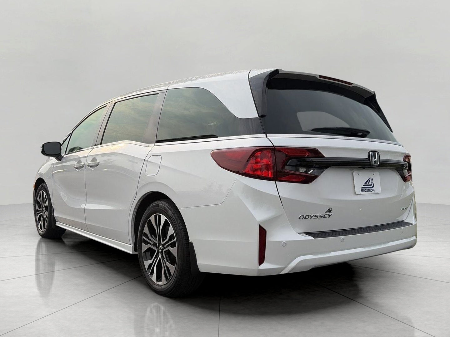 2025 Honda Odyssey Elite Auto