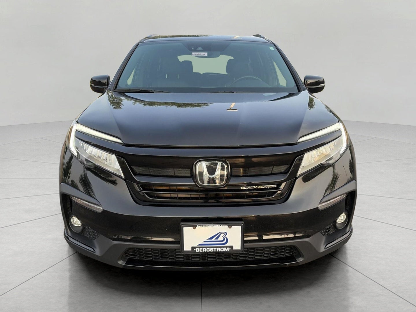 2021 Honda Pilot Black Edition AWD