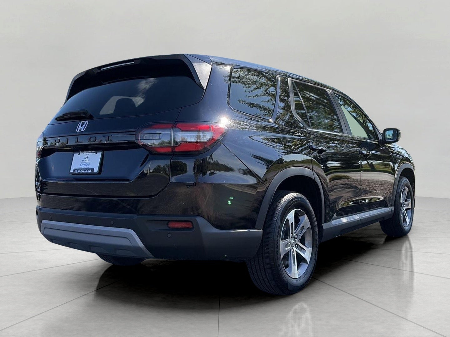 2023 Honda Pilot EX-L 7 Passenger AWD