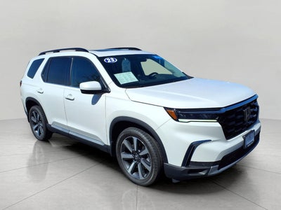 2023 Honda Pilot Touring AWD