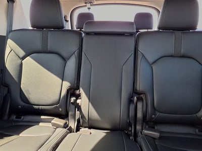 2023 Honda Pilot Touring AWD