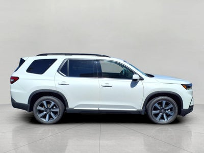 2023 Honda Pilot Touring AWD