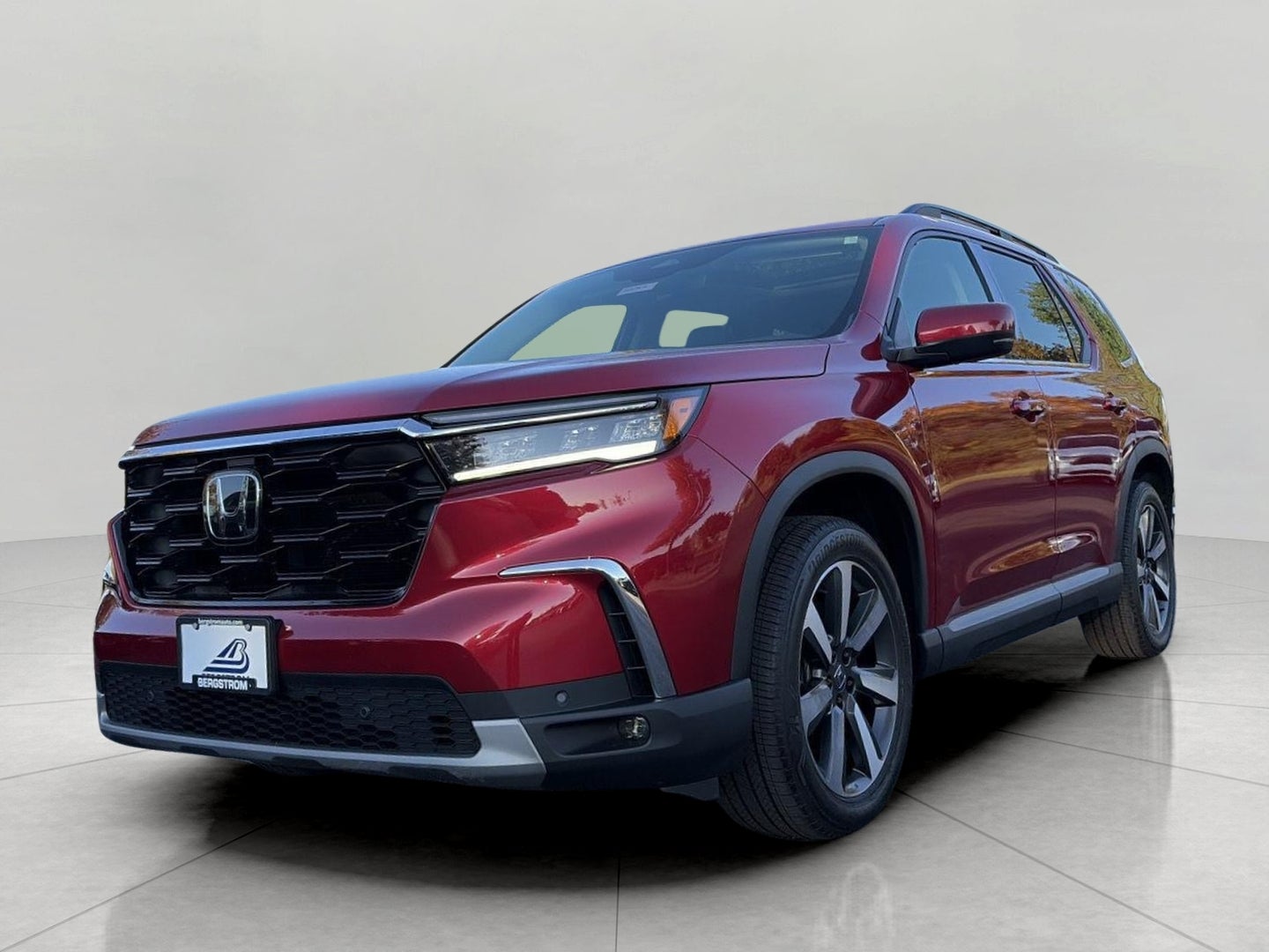 2024 Honda Pilot Touring AWD