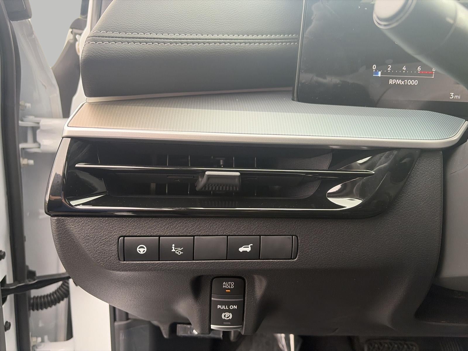 2026 Nissan Murano AWD Platinum