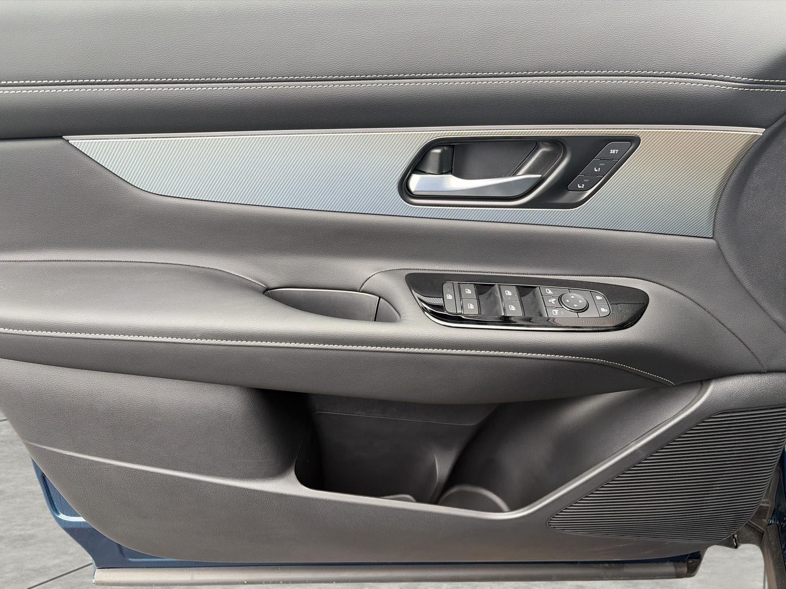 2026 Nissan Murano AWD Platinum