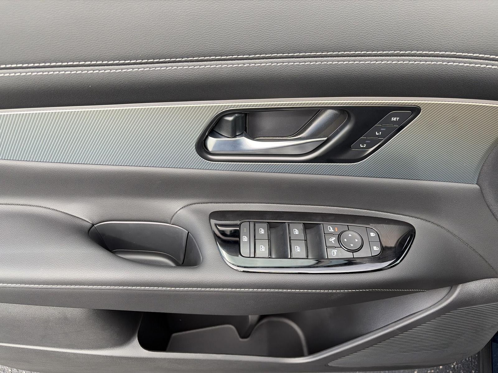 2027 Nissan Murano AWD Platinum