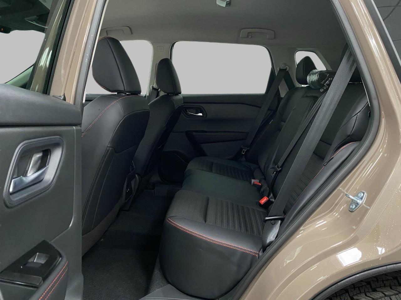 2026 Nissan Rogue 2026.5 AWD Rock Creek