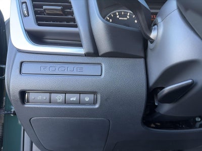 2027 Nissan Rogue SV AWD