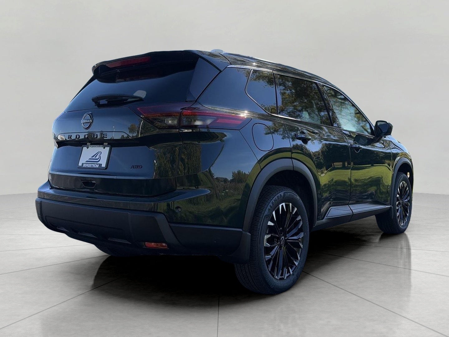 2027 Nissan Rogue SV AWD