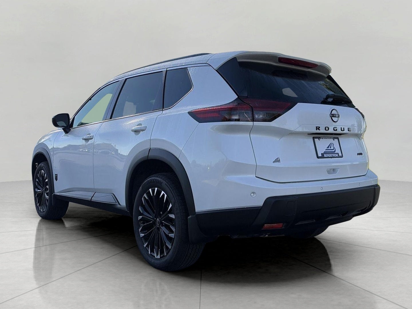 2026 Nissan Rogue 2026.5 AWD Dark Armor