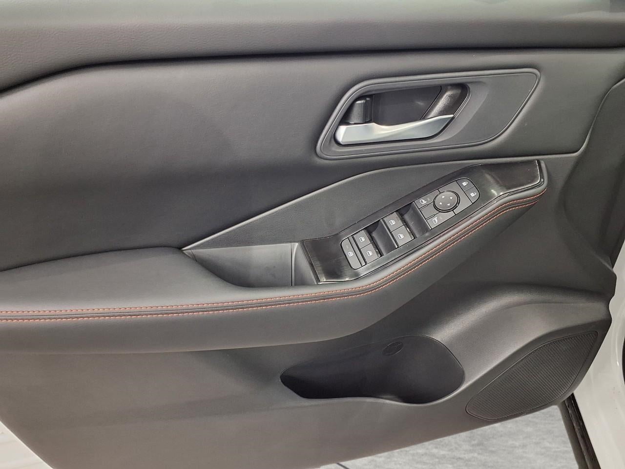 2026 Nissan Rogue 2026.5 AWD Rock Creek