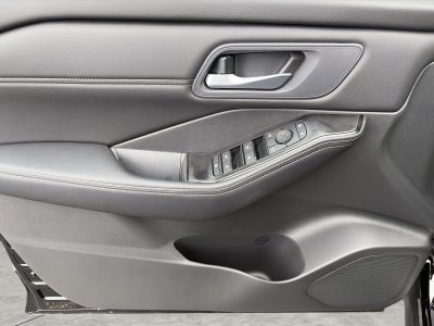 2026 Nissan Rogue 2026.5 AWD Dark Armor