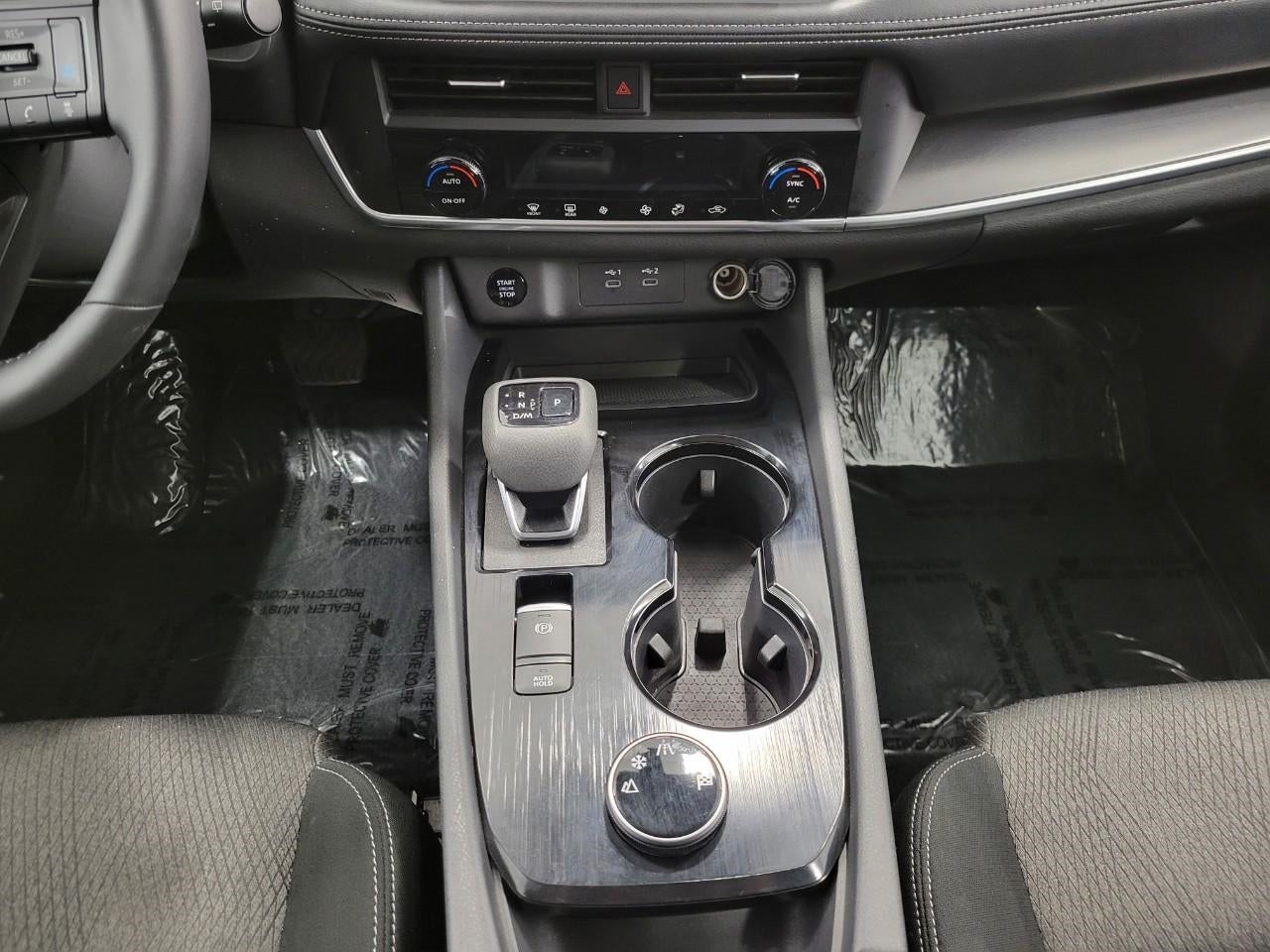 2025 Nissan Rogue AWD SV