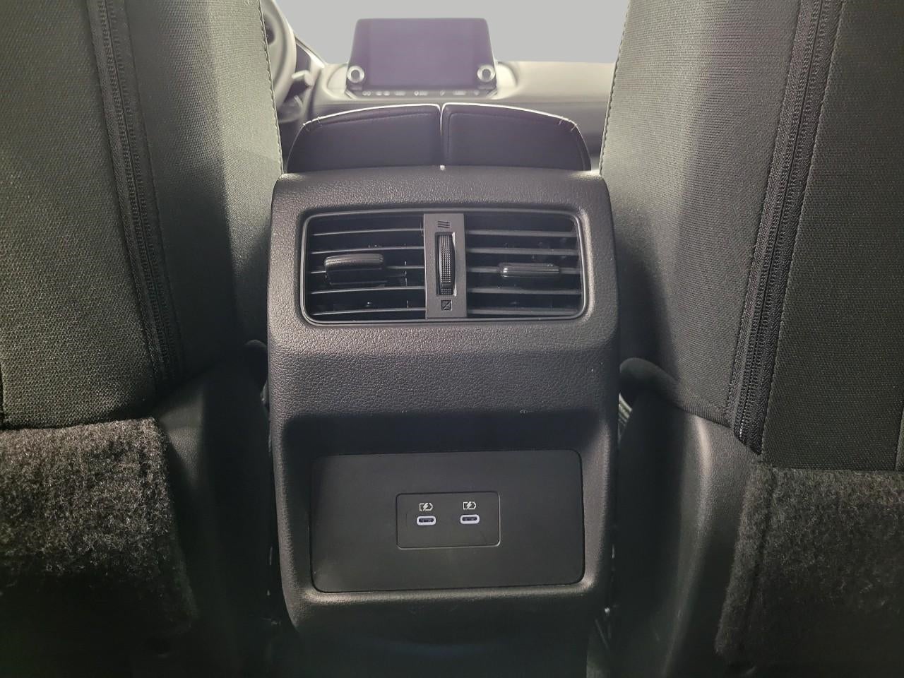 2025 Nissan Rogue AWD SV