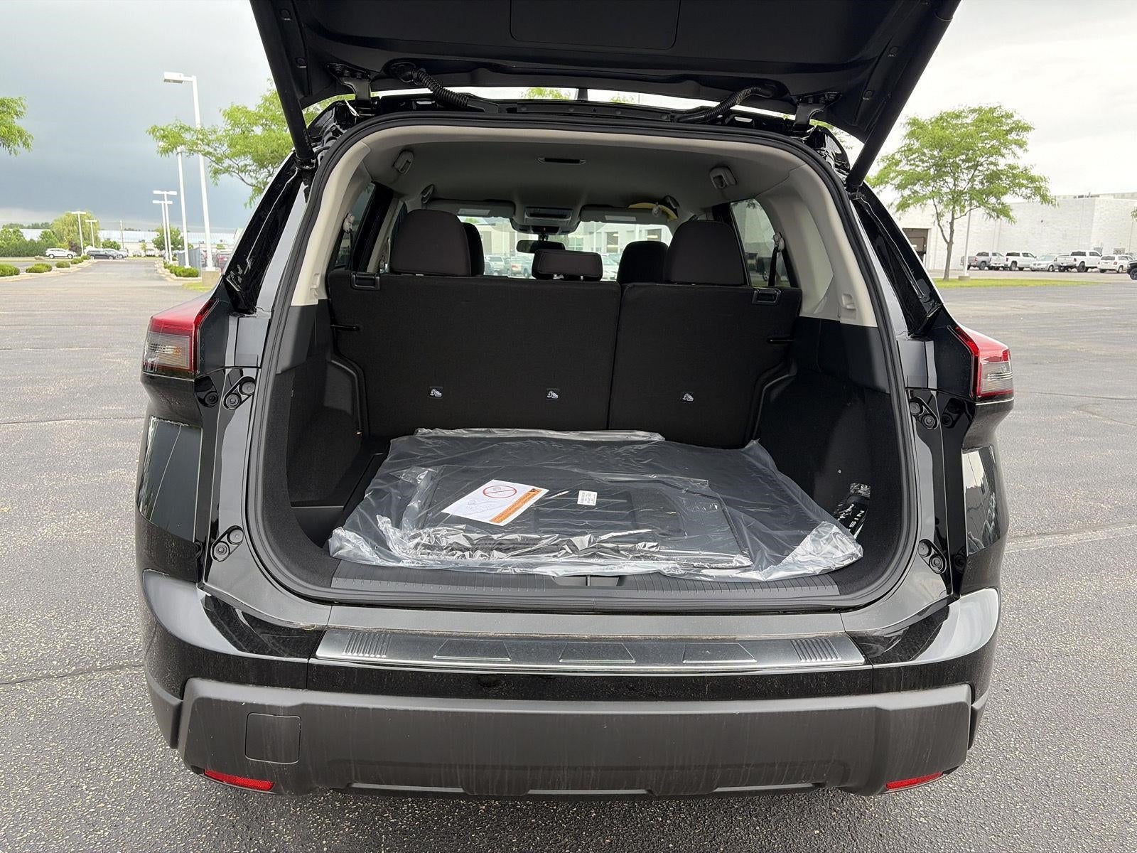 2026 Nissan Rogue 2026.5 AWD SV