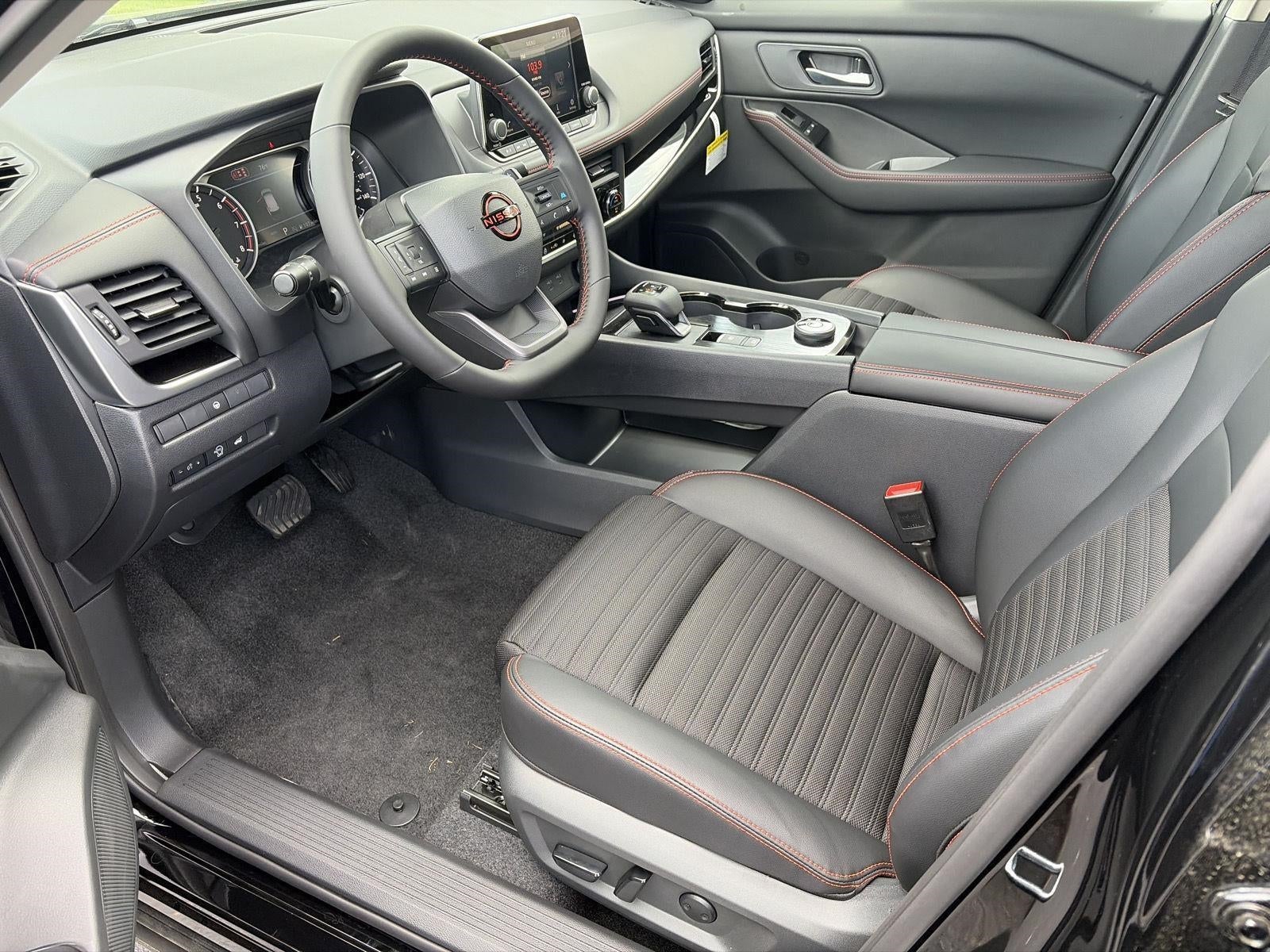 2026 Nissan Rogue 2026.5 AWD Rock Creek