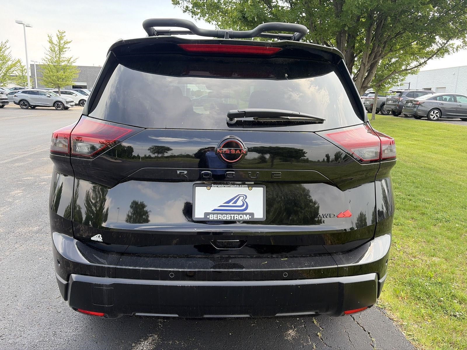 2026 Nissan Rogue 2026.5 AWD Rock Creek
