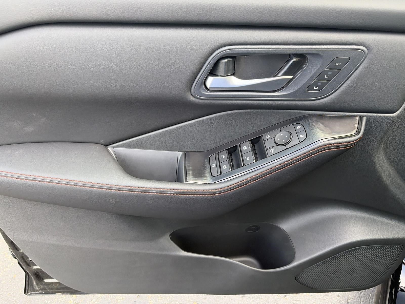 2026 Nissan Rogue 2026.5 AWD Rock Creek