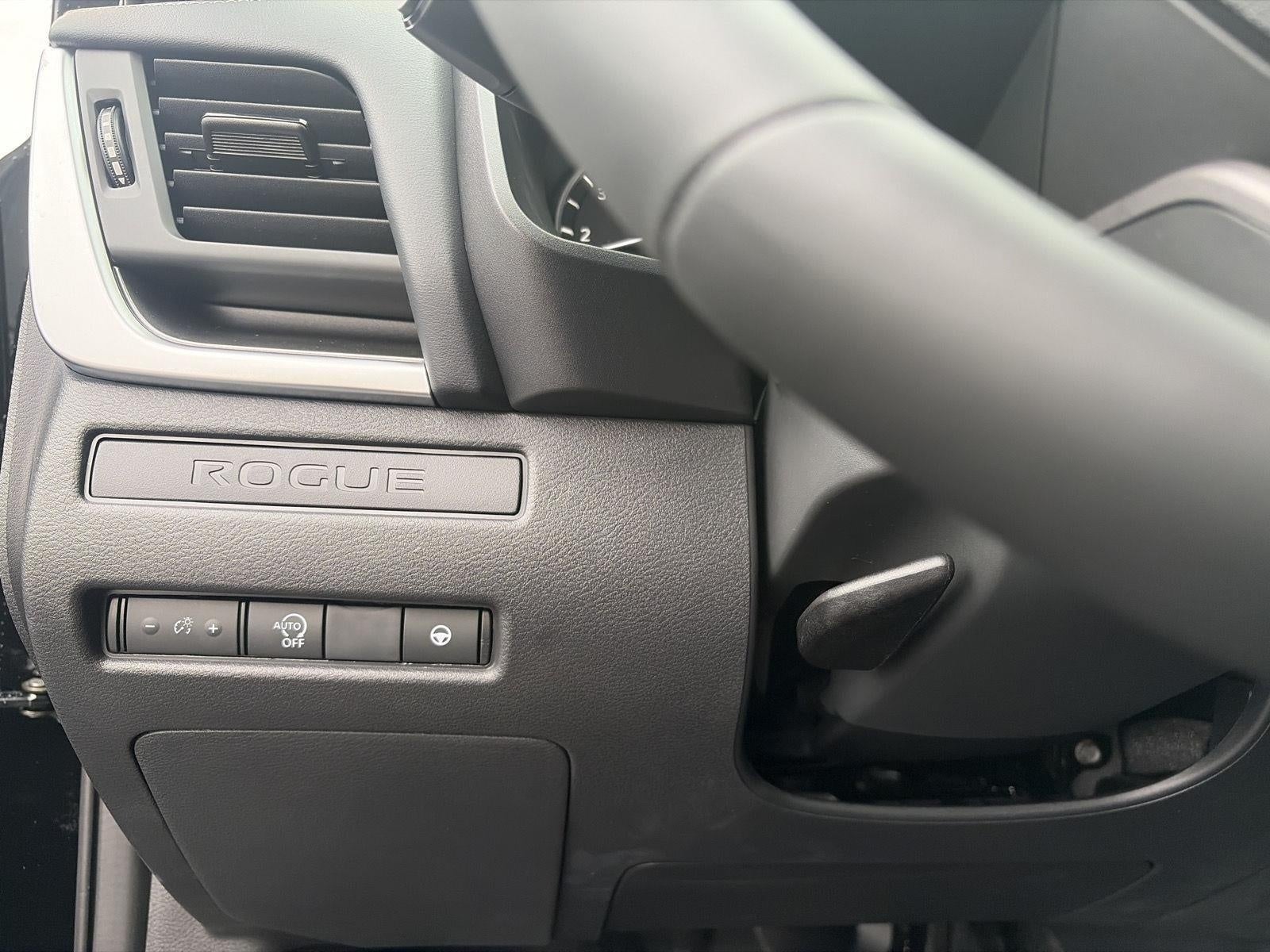 2027 Nissan Rogue SV AWD