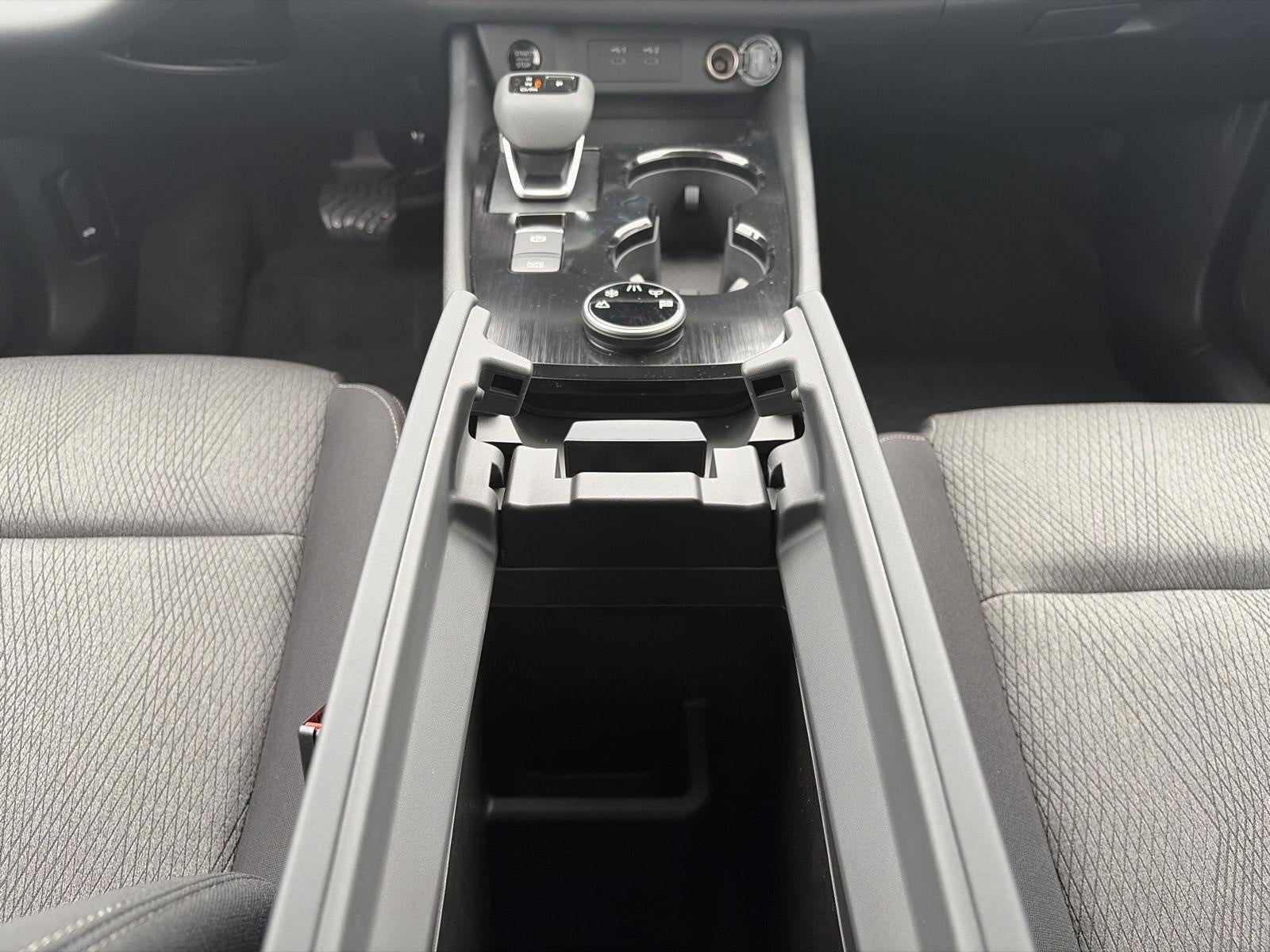 2027 Nissan Rogue SV AWD