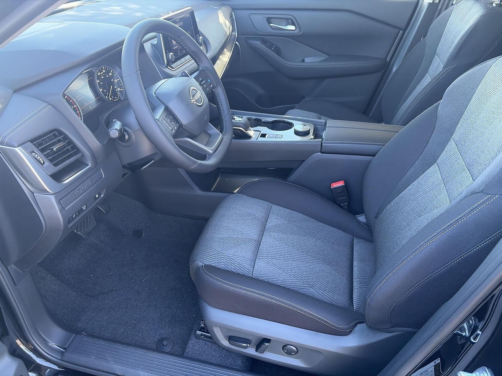 2027 Nissan Rogue SV AWD