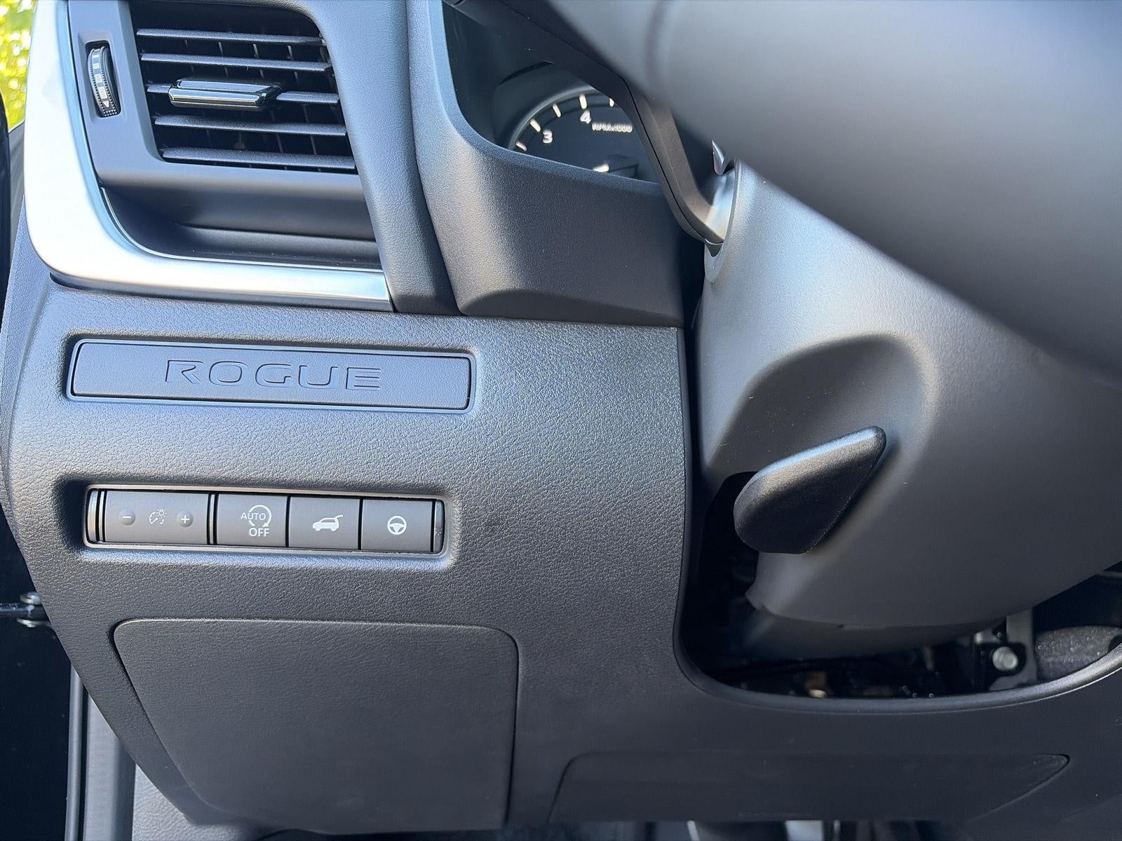 2027 Nissan Rogue Dark Armor AWD