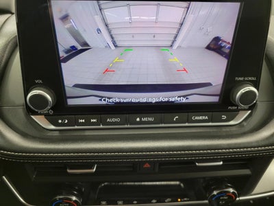 2025 Nissan Rogue AWD SV