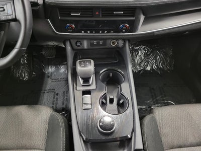 2025 Nissan Rogue AWD SV