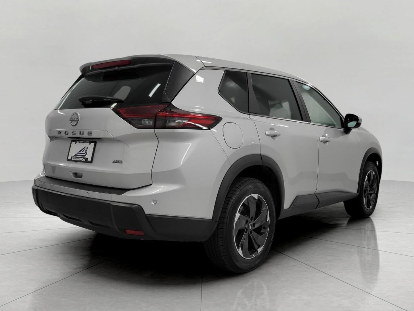 2025 Nissan Rogue AWD SV