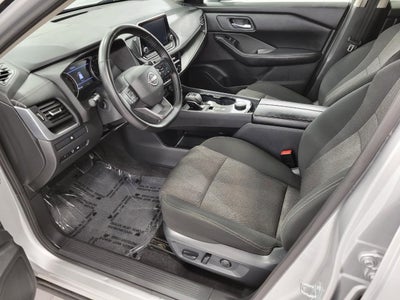 2025 Nissan Rogue AWD SV