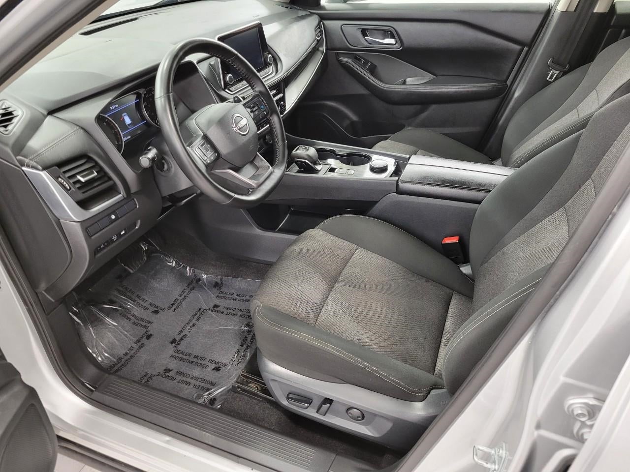 2025 Nissan Rogue AWD SV