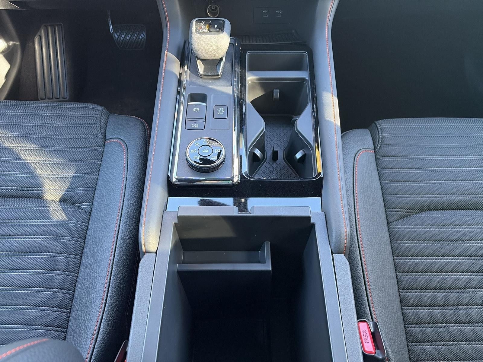 2026 Nissan Pathfinder SV 4WD